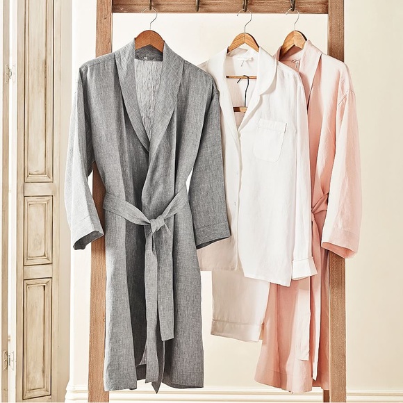 Pottery Barn Intimates & Sleepwear Pottery Barn Grey Linen Robe